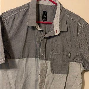 House SS button down casual shirt